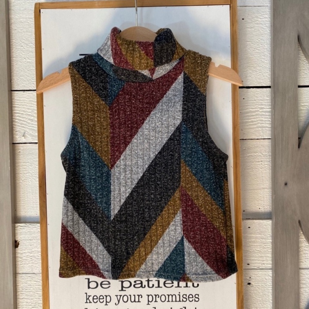 Girls Turtleneck Sleeveless Top